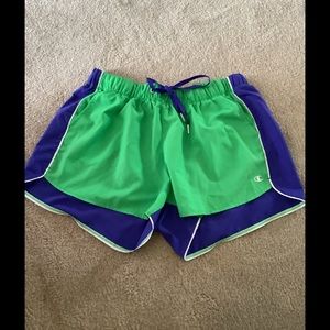 Champion running shorts royal blue XL tone. Great for work out green blue